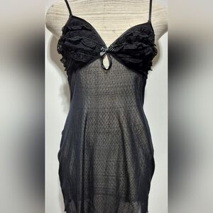 Gilligan & O'Malley Elegant Black Lace Chemise. NWOT